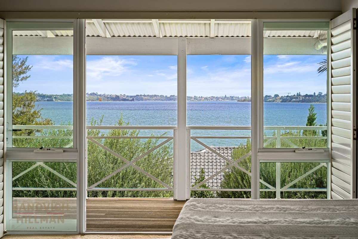 16C Fraser Road, APPLECROSS, Applecross - Image 1