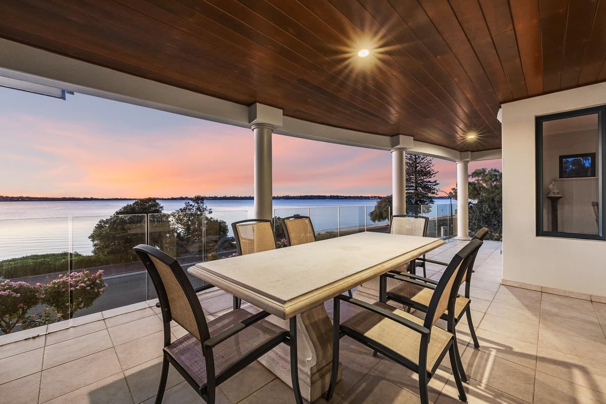 49 Melville Beach Road, Applecross, Applecross - Image 1