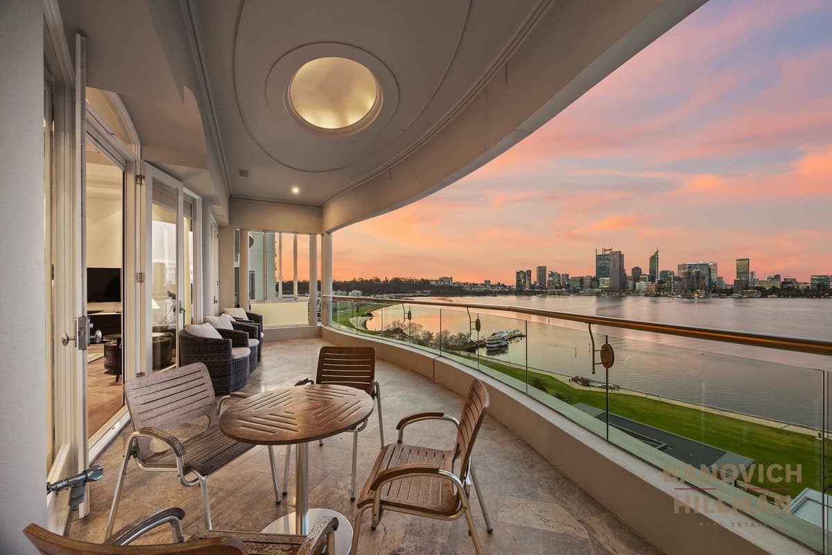 6/10 Darley Street, South Perth, South Perth - Image 1