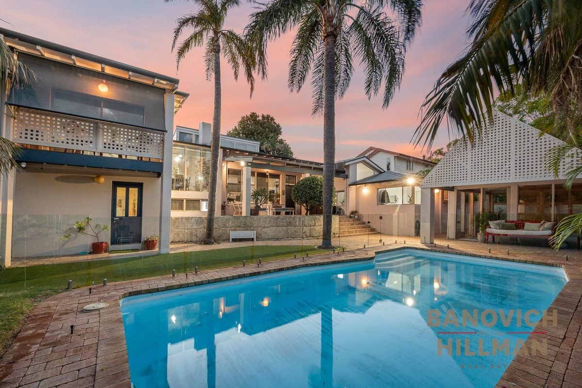 25 Fraser Road, Applecross, Applecross - Image 1