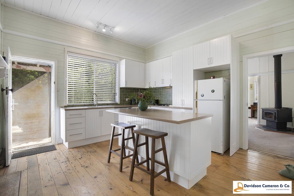 62 LLANGOTHLIN STREET, Guyra, NSW, 2365, Guyra - Image 1