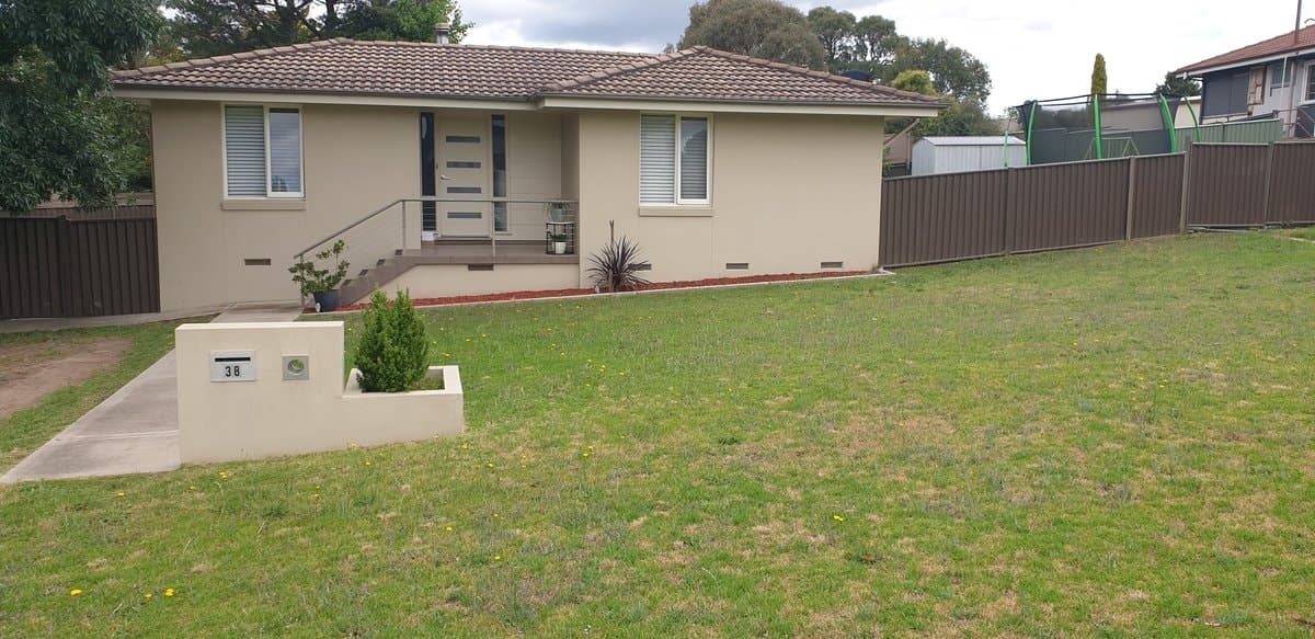 38 DUKE STREET Uralla 2358, Uralla - Image 1