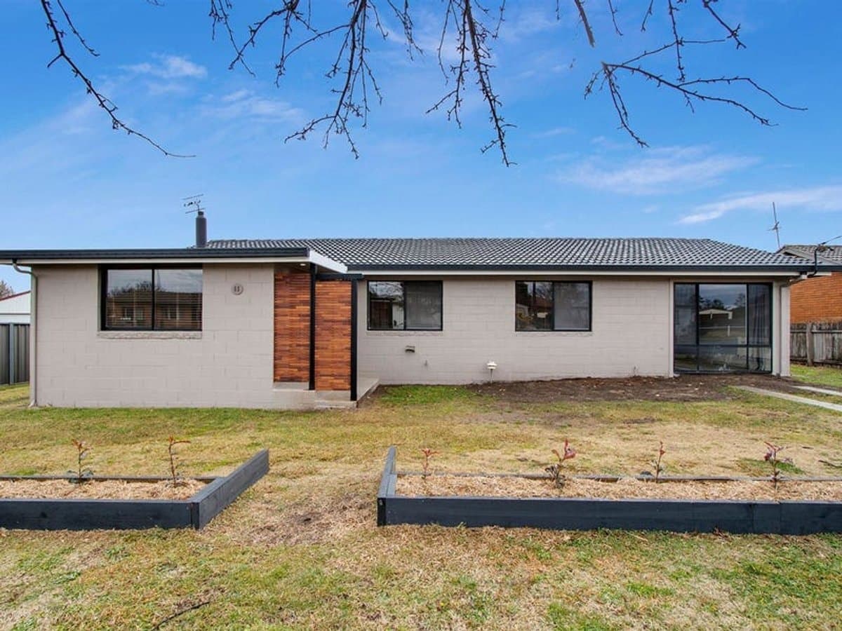 11 O’DONNELL AVENUE Guyra 2365, Guyra - Image 1