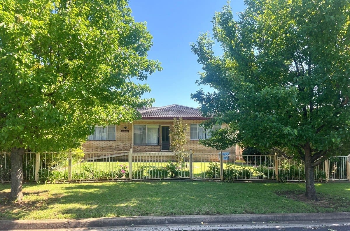13 King St Coonabarabran 2357, Coonabarabran - Image 1