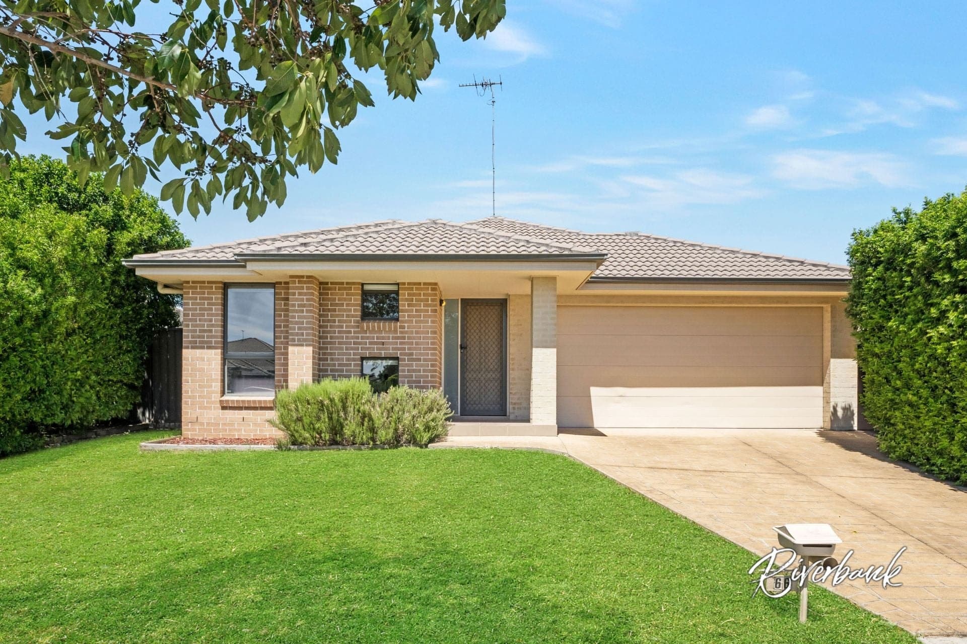 66 Glenmore Ridge Drive Glenmore Park NSW, Glenmore Park - Image 1
