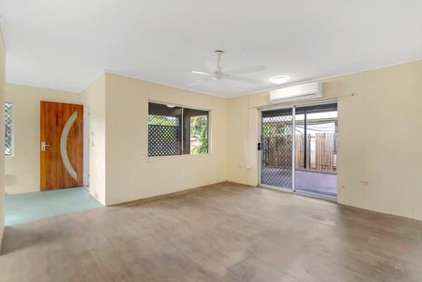 102 Murray Street, Manoora QLD 4870, Manoora - Image 1