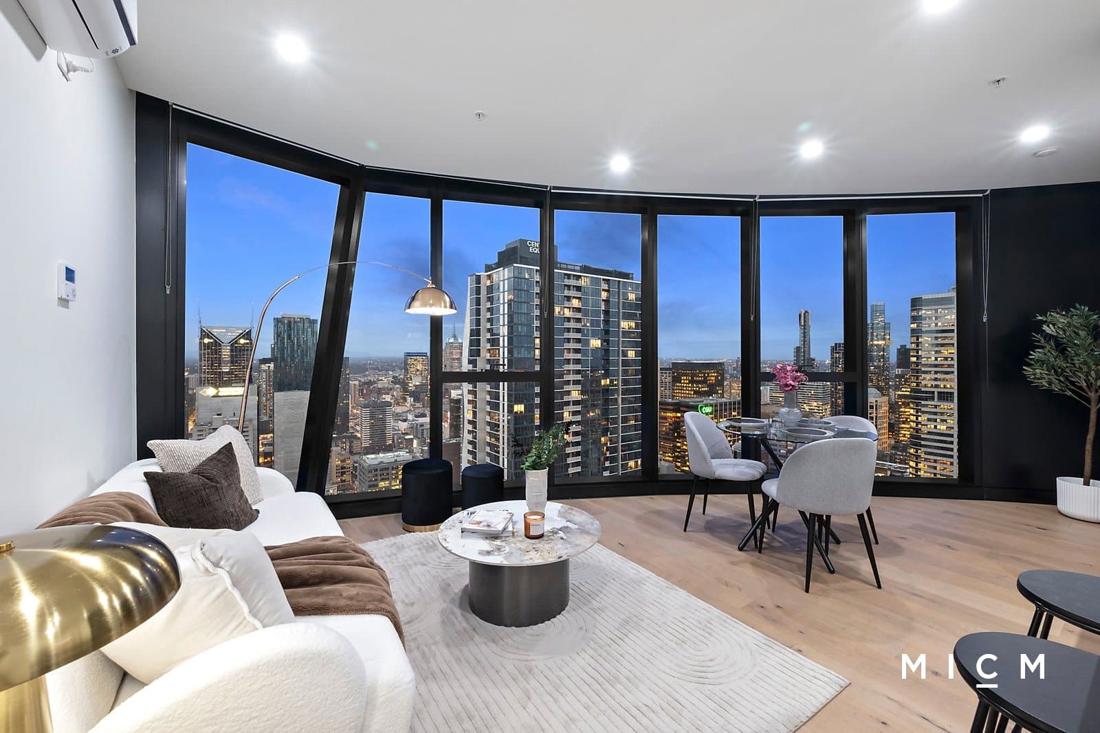 5103/301 King Street, Melbourne - Image 1
