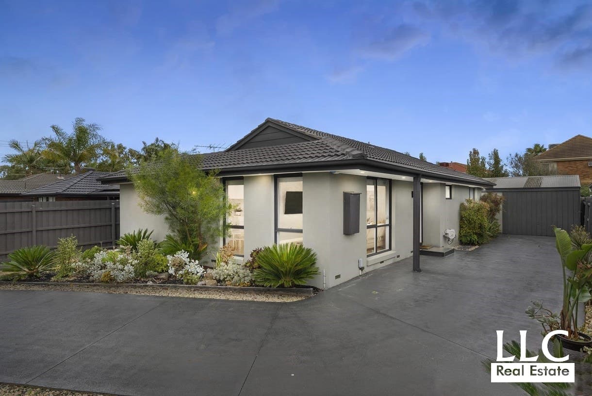 60 Kurrawa Crescent, Patterson Lakes - Image 1
