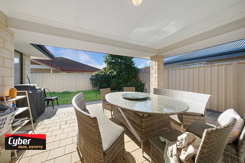6 Tarn Dr, Canning Vale WA 6155, Canning Vale - Image 1