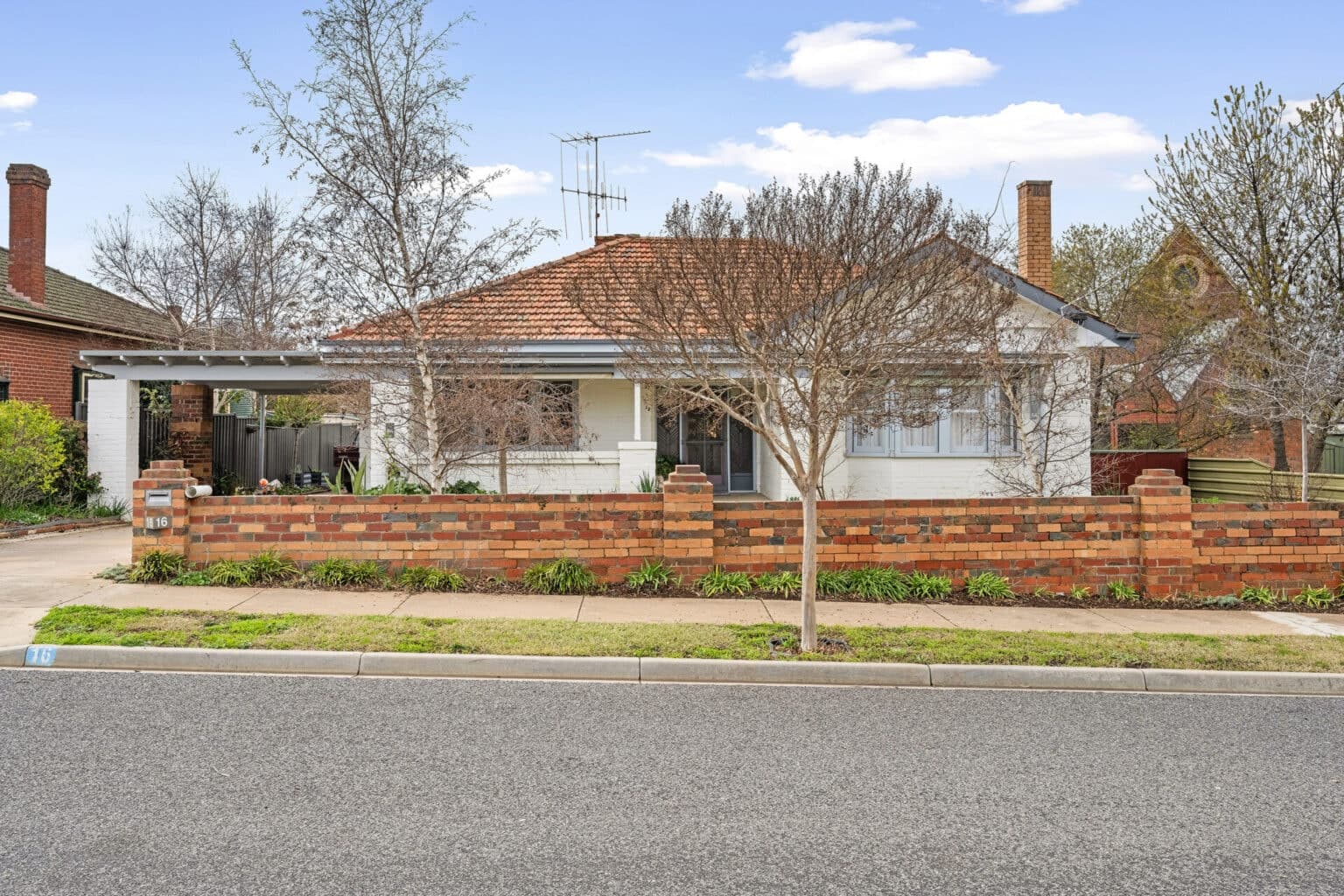 Classic Charm Meets Comfort, 16 Queens Avenue – SOLD, 16 Queens Avenue – Sold - Image 1