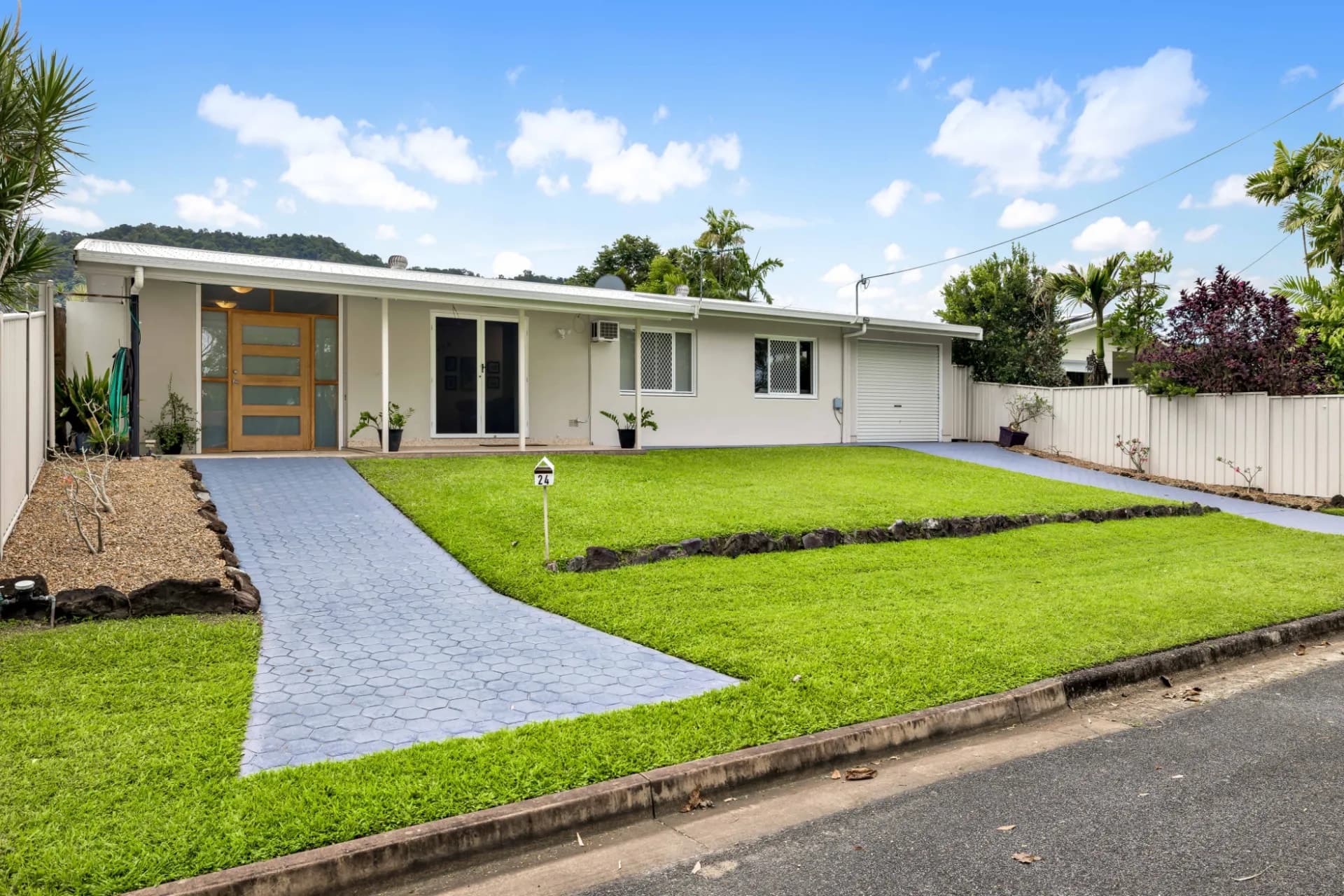 24 Purbeck Place, Edge Hill - Image 1