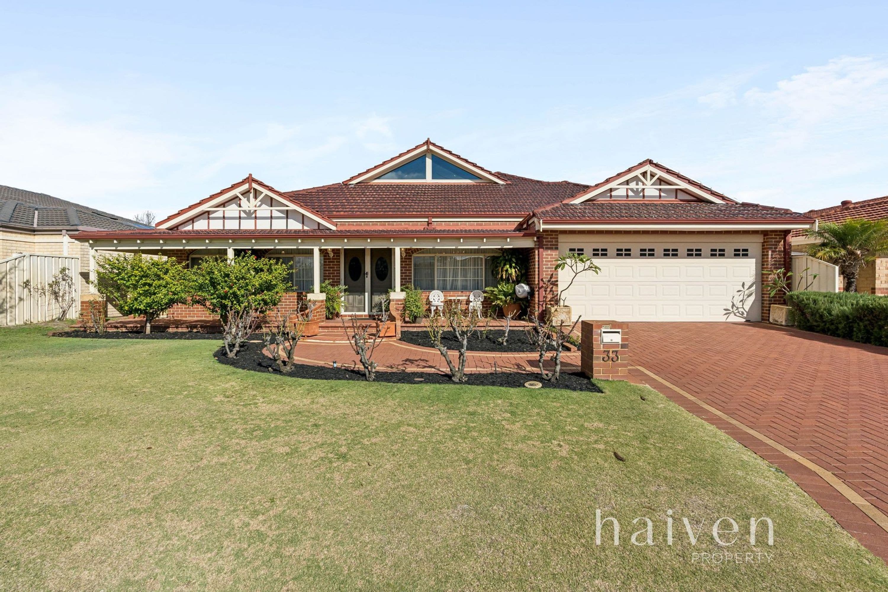 33 Vere Parkway, Canning Vale - Image 1