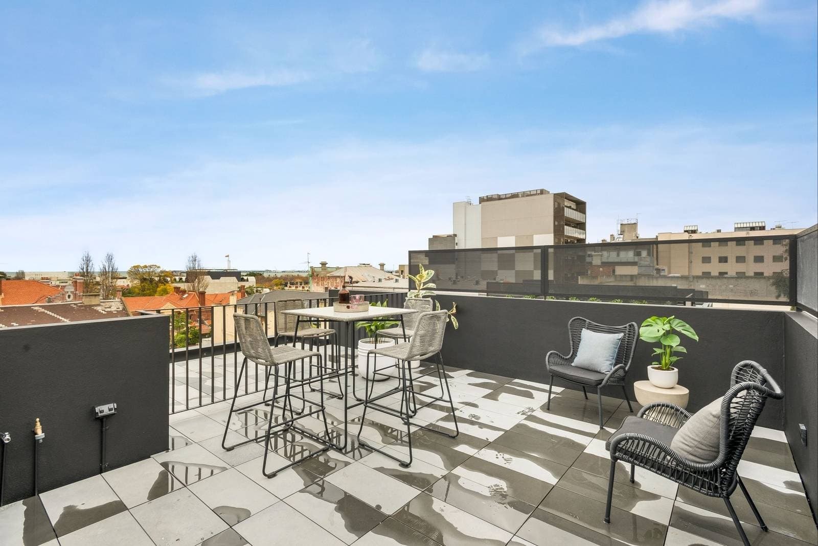 2 Little Grey Street, St Kilda - Image 1