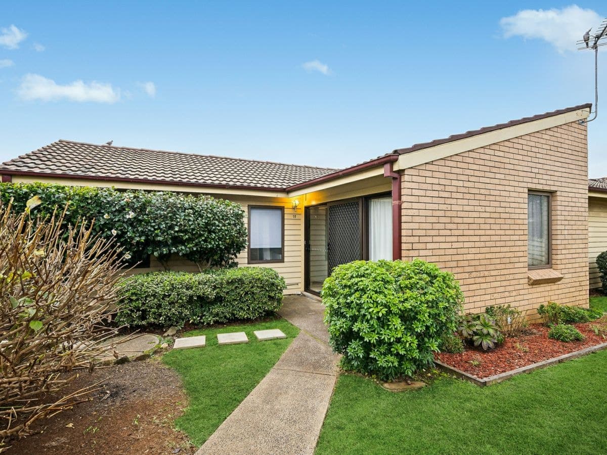 18/10-12 Franklin Road, ORANGE, Orange - Image 1