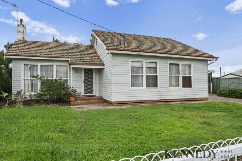 28 Orr Street Yarrawonga VIC, Yarrawonga - Image 1