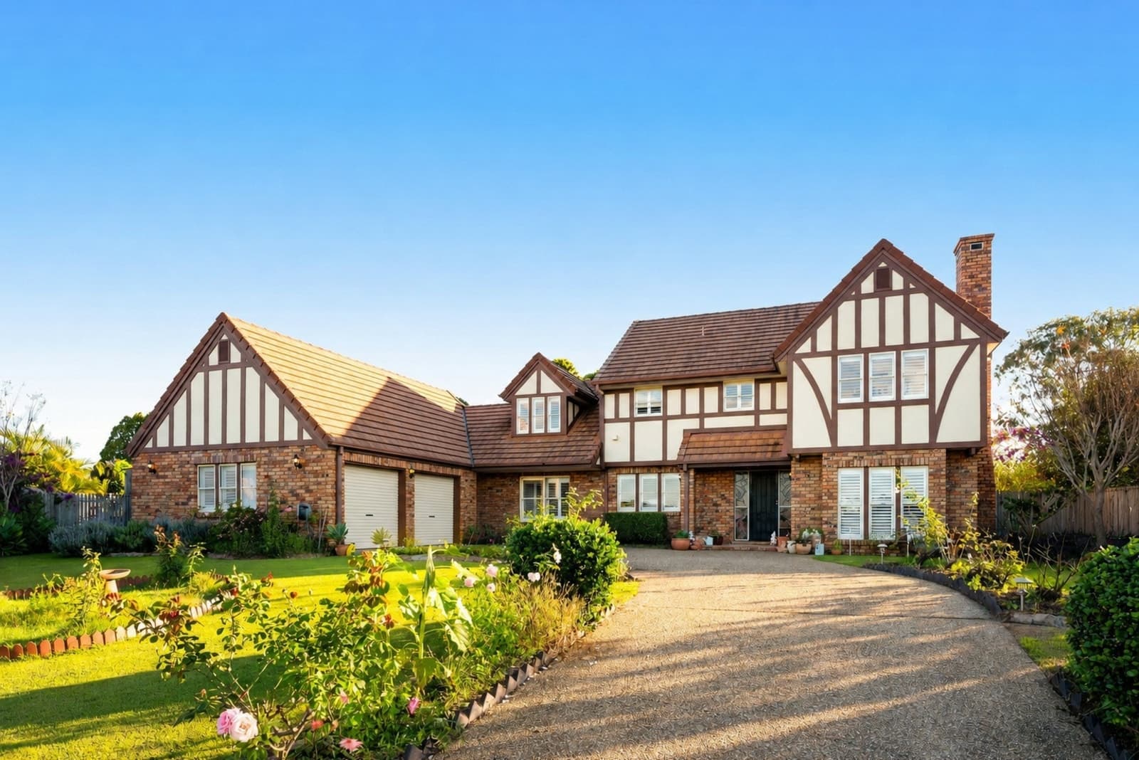 6 Softwind Court, KENMORE HILLS, Kenmore Hills - Image 1