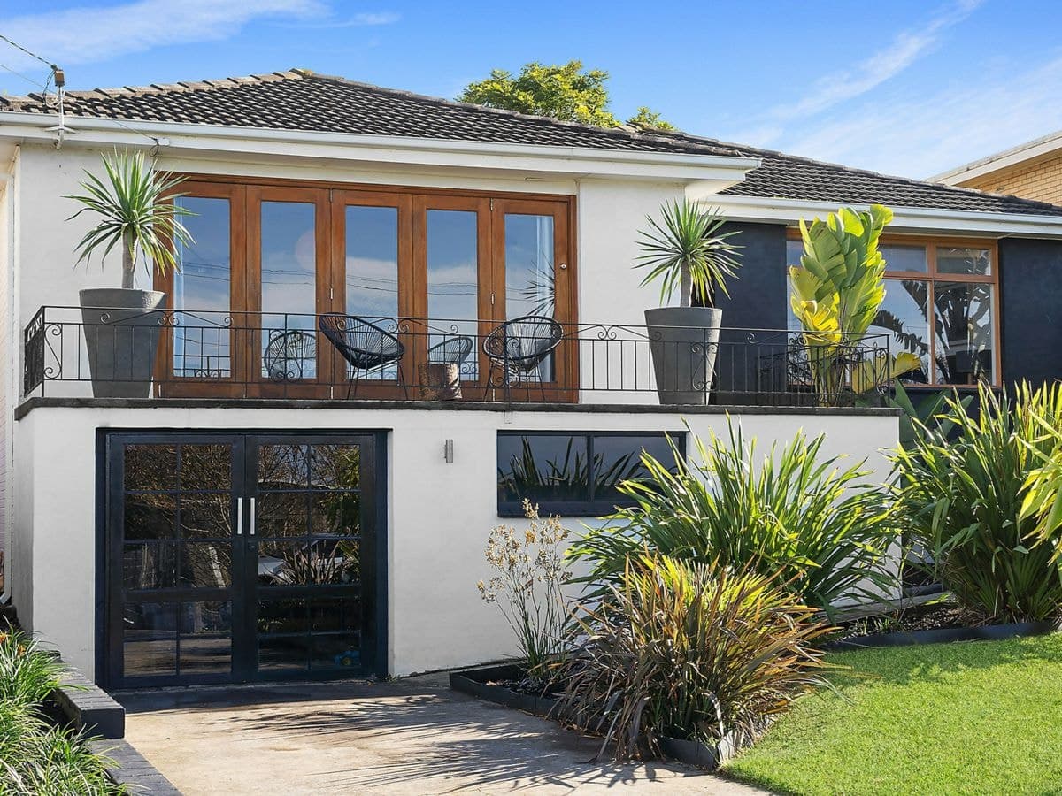 12 Acacia Street, HAMLYN HEIGHTS, Hamlyn Heights - Image 1