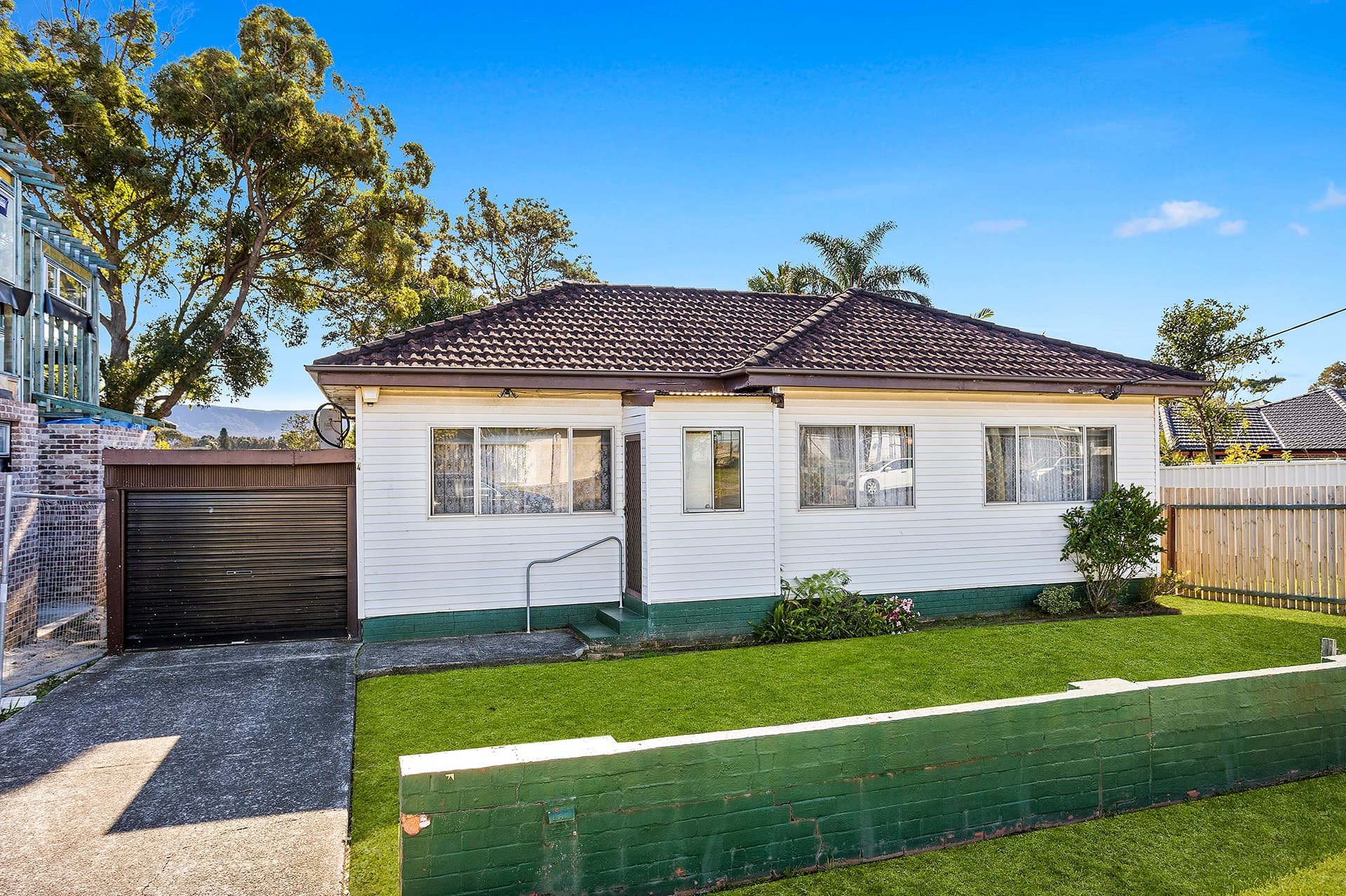 4 Lismore Street, Bellambi - Image 1