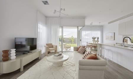 112 Ashbrook Drive, Catherine Field - Image 1