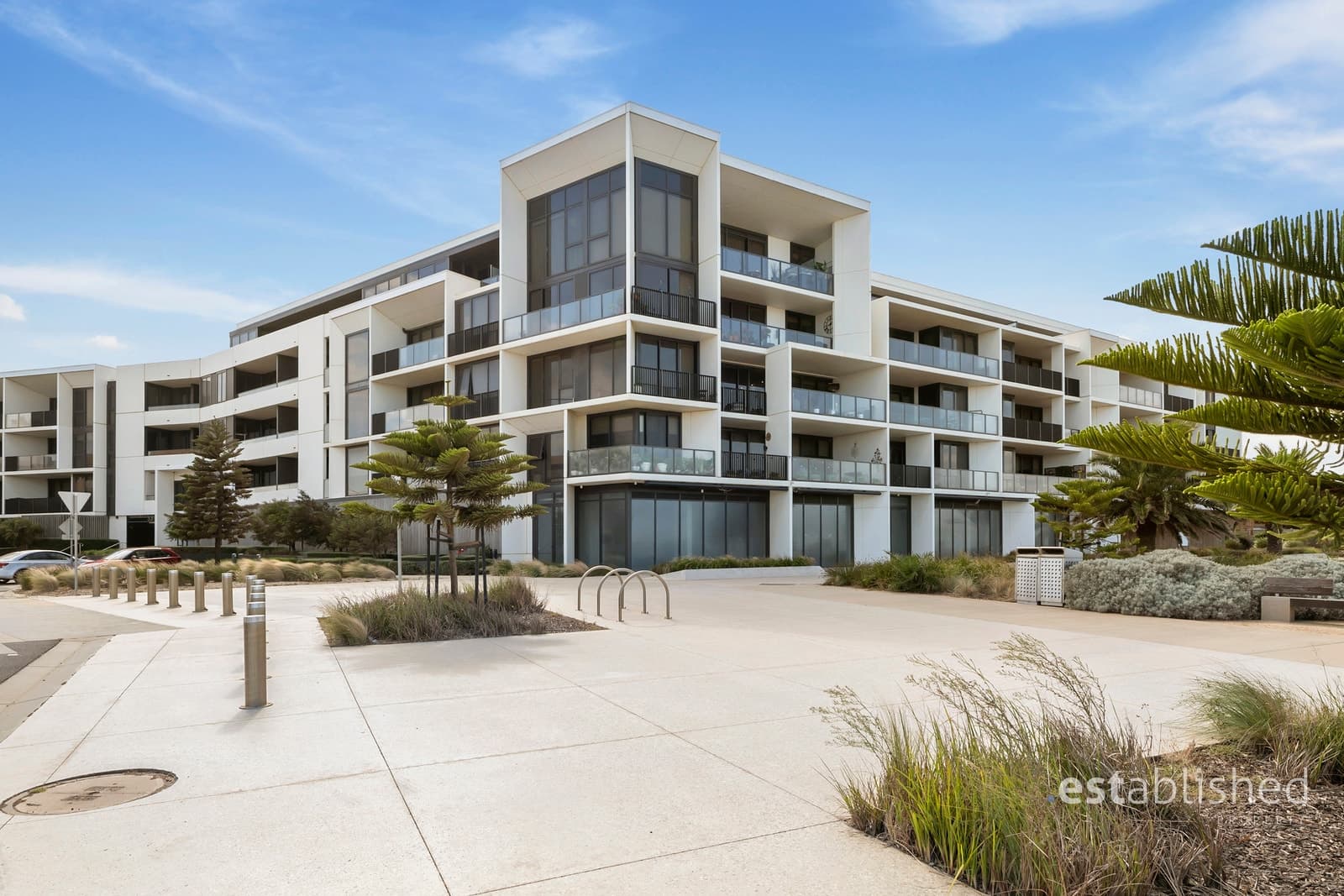 33 Quay WERRIBEE SOUTH 3030, Werribee South - Image 1