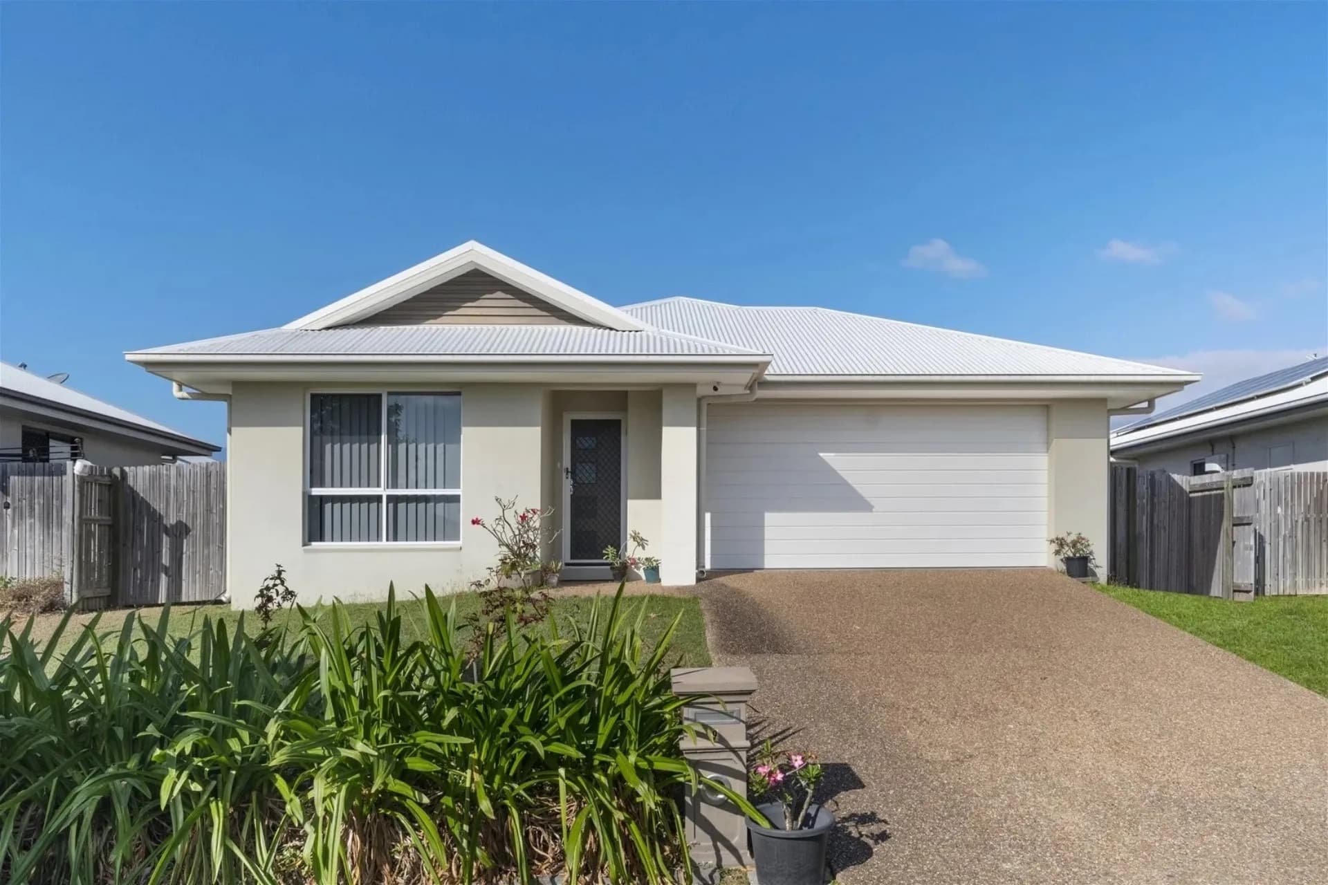 9 Yass Circuit, Kelso, QLD, Kelso - Image 1