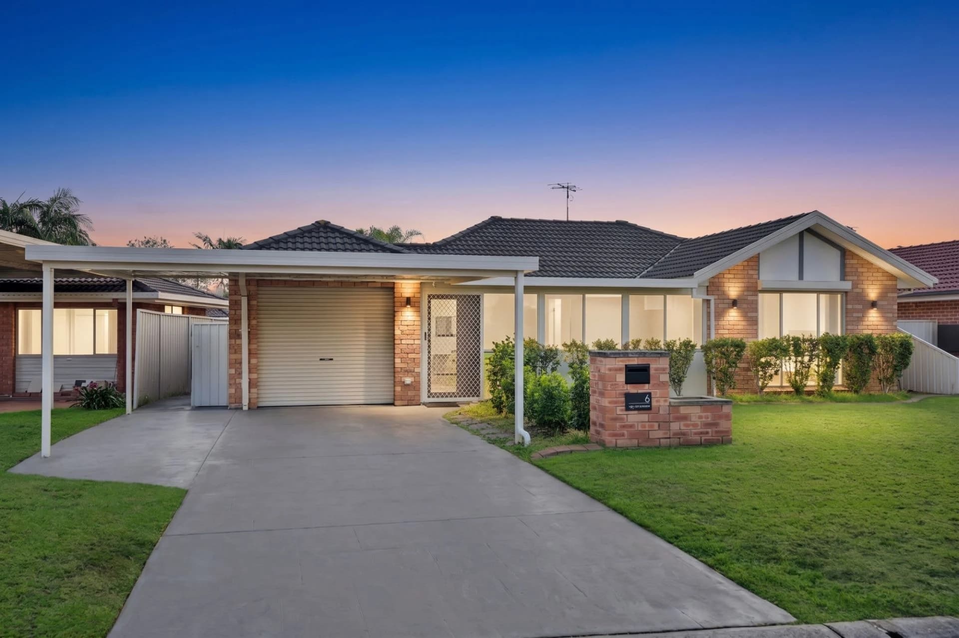 6 Gunn Place, St Helens Park NSW, St Helens Park - Image 1