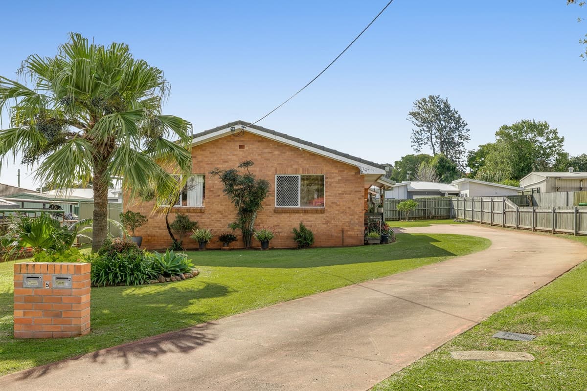 1 &2 / 5 Krause Court, East Toowoomba QLD 4350, East Toowoomba - Image 1