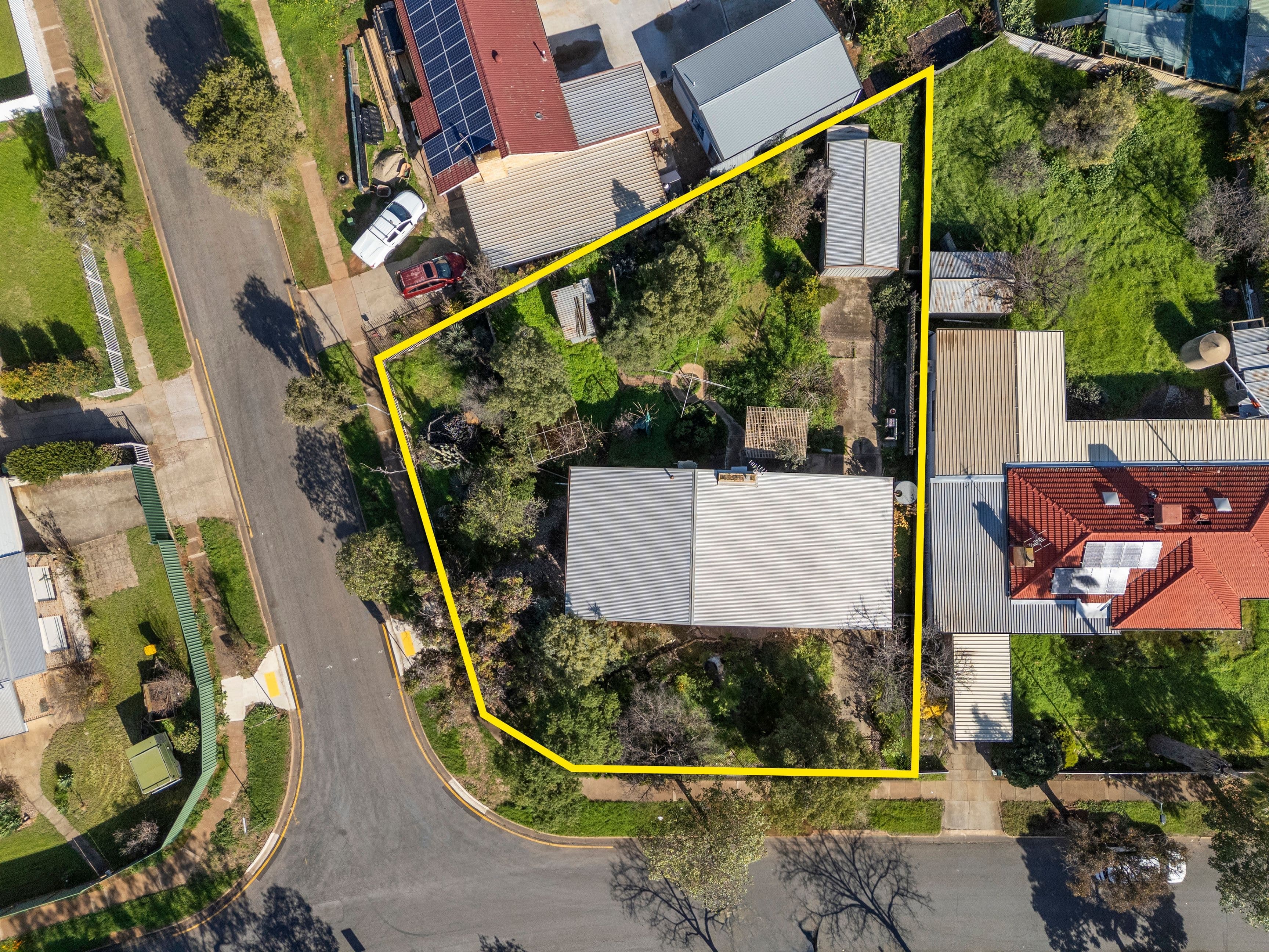 6 Broughton Road, Elizabeth Vale SA 5112, Elizabeth Vale - Image 1