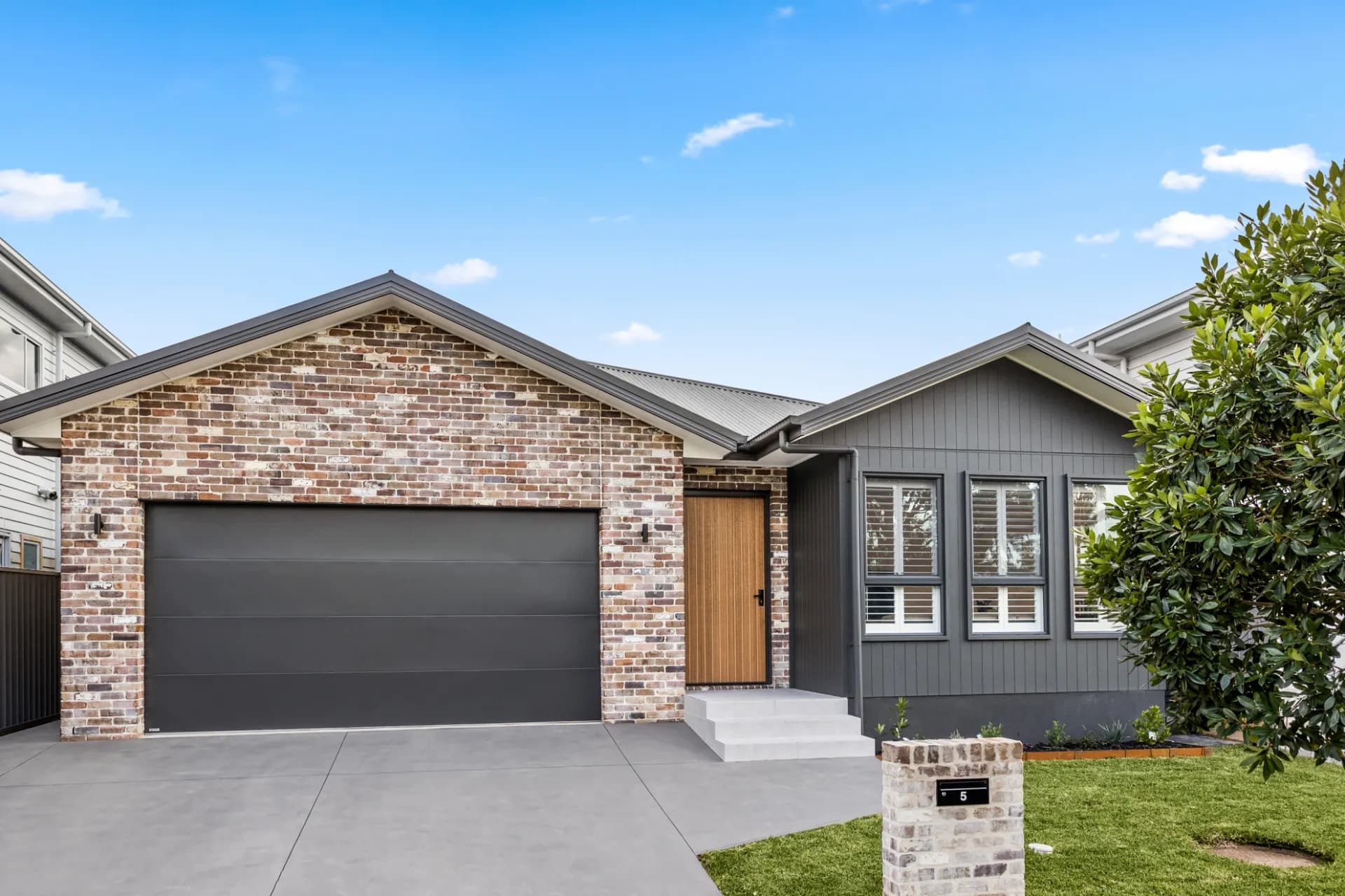 5 Tallowoods Crescent, Russell Vale - Image 1