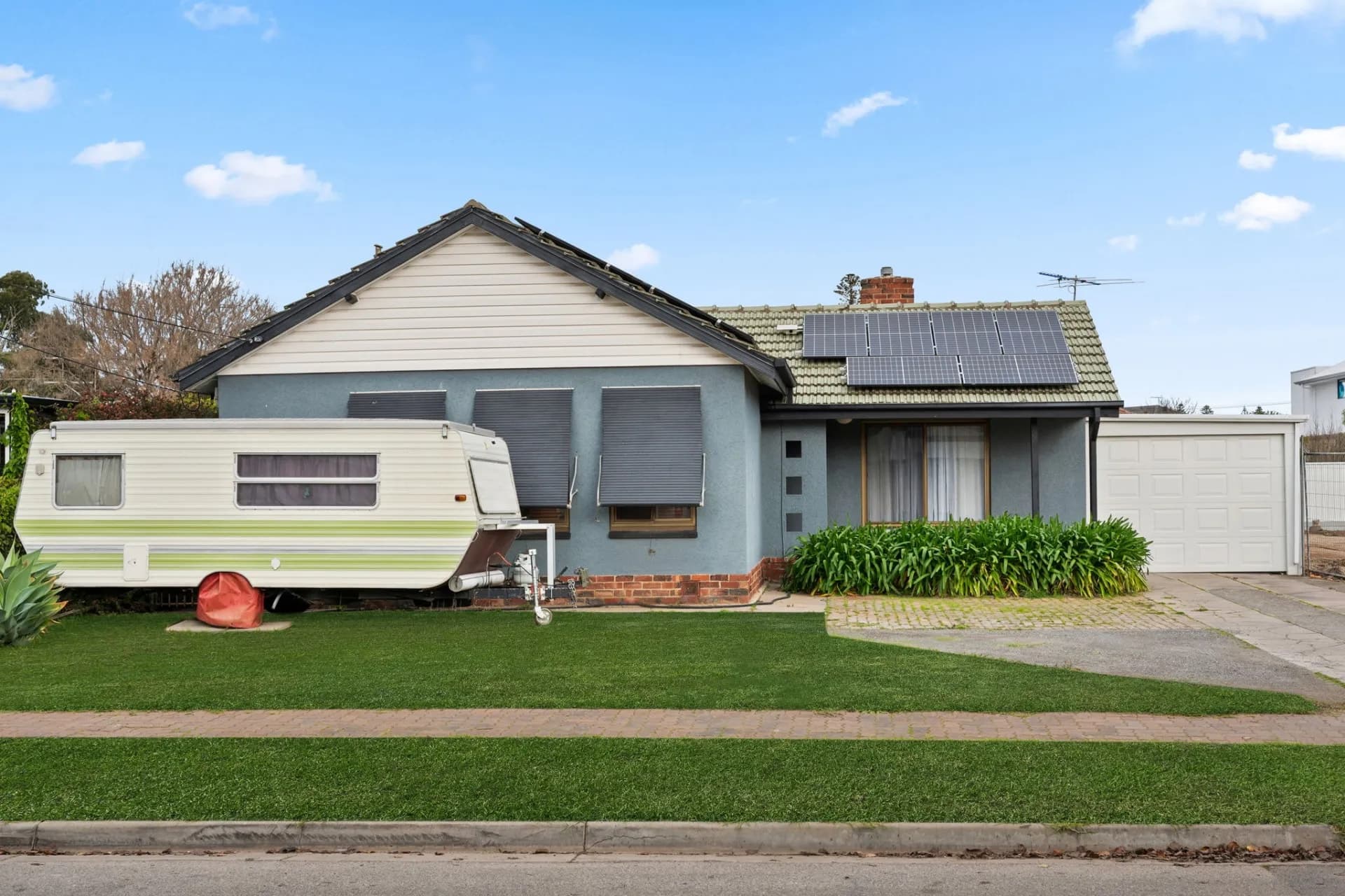 9 Russell Street, Henley Beach South - Image 1