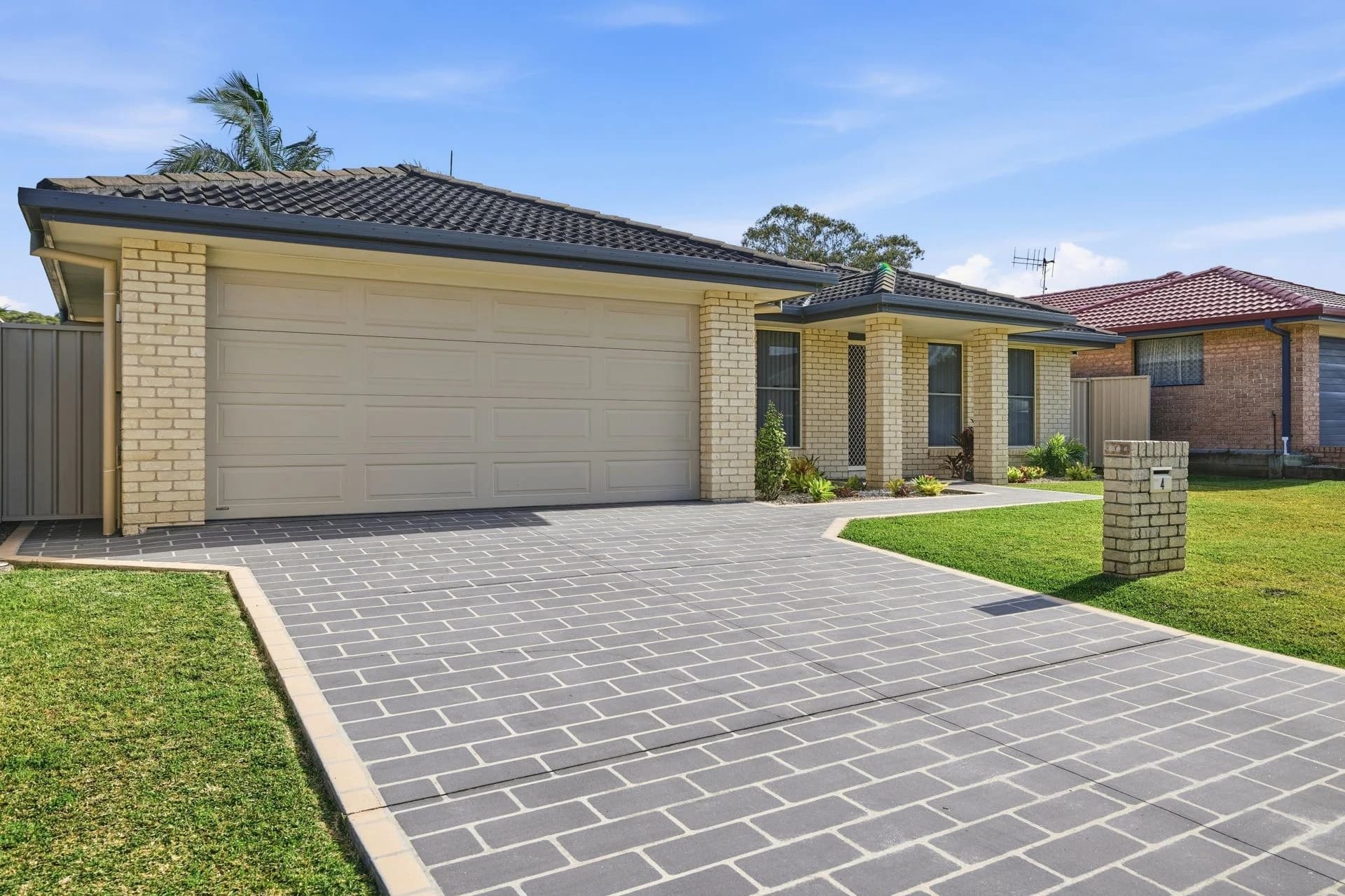 4 Redgum Circuit Port Macquarie NSW, Port Macquarie - Image 1