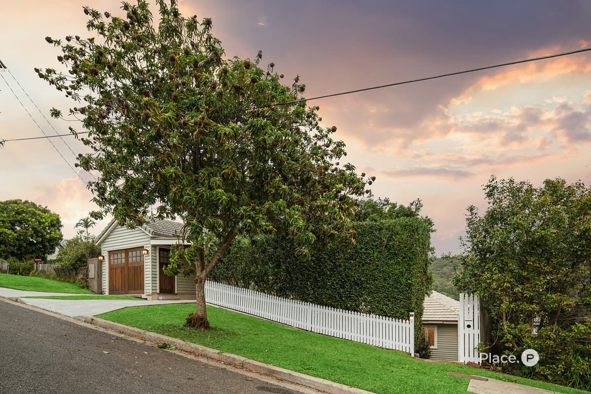 52 Grenfell Street, Mount Gravatt East - Image 1