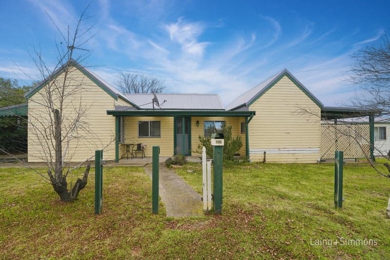 100 Golgotha Street, Armidale, Armidale - Image 1