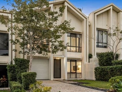 8 Curlew Way, Peregian Springs - Image 1