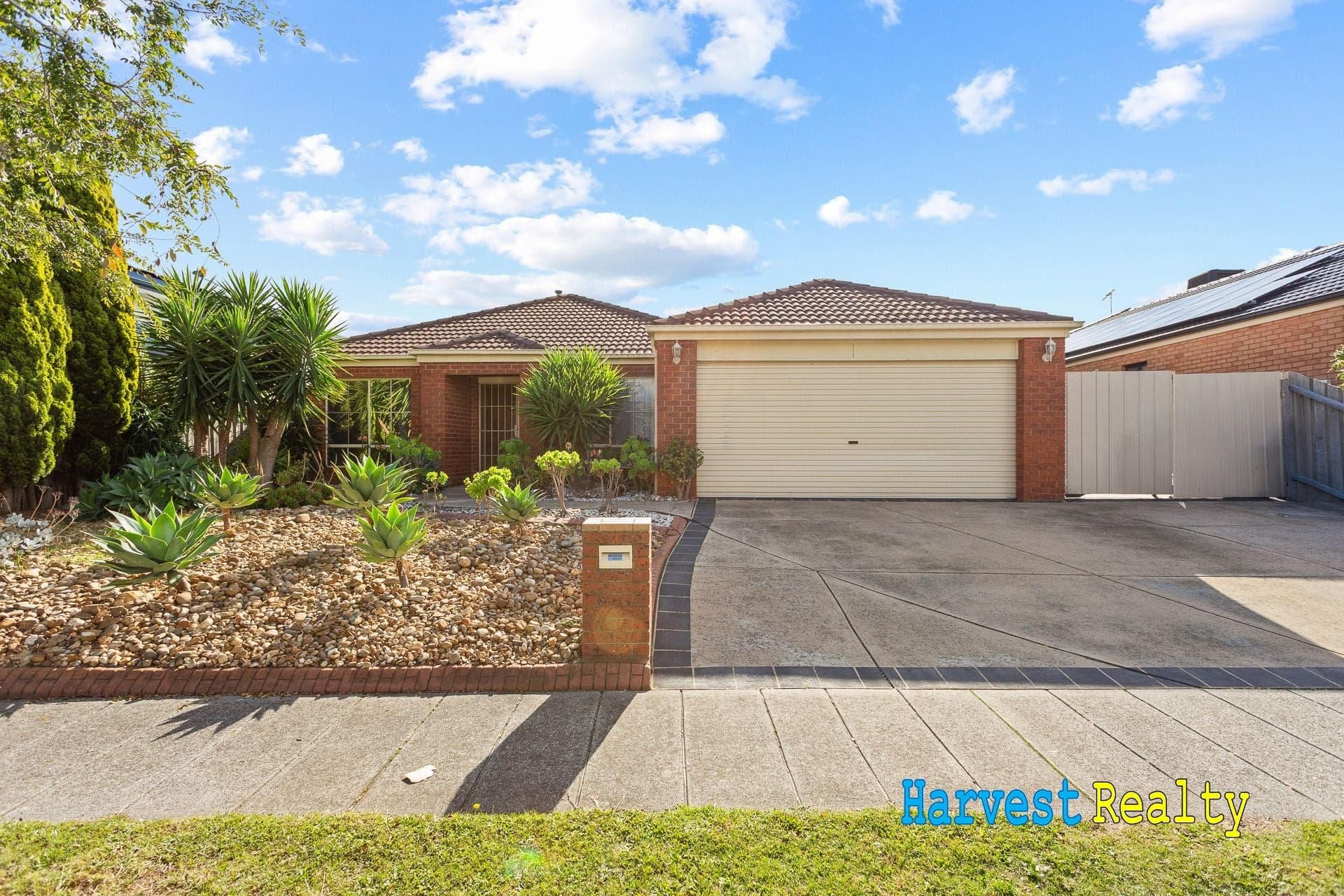 10 Hanrahan Wynd Lynbrook VIC, Lynbrook - Image 1