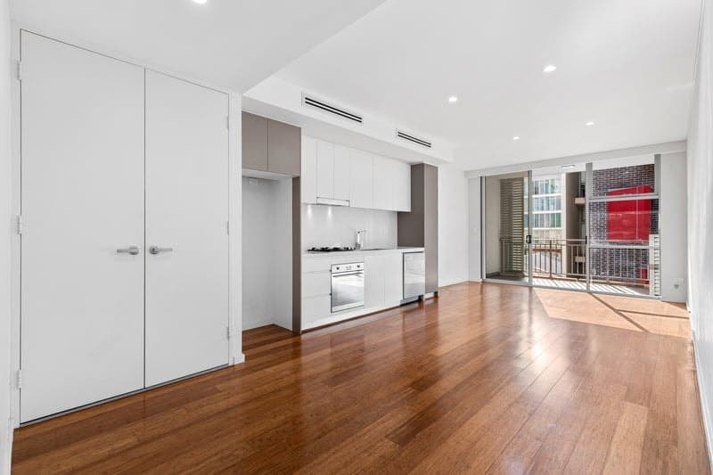 8/69-71 Brodrick Street, Camperdown - Image 1