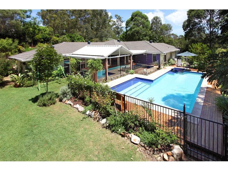 15 Fisher Place, Pullenvale - Image 1