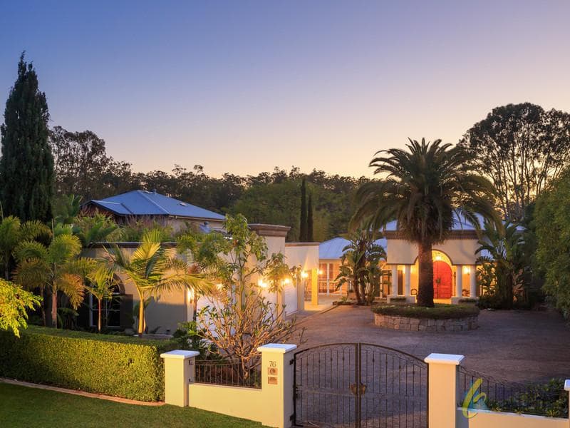 76 Botticelli Street, Fig Tree Pocket - Image 1
