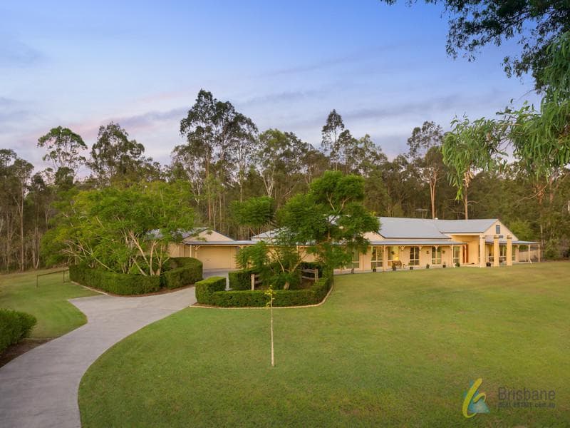 18 Castlereagh Place, Anstead - Image 1