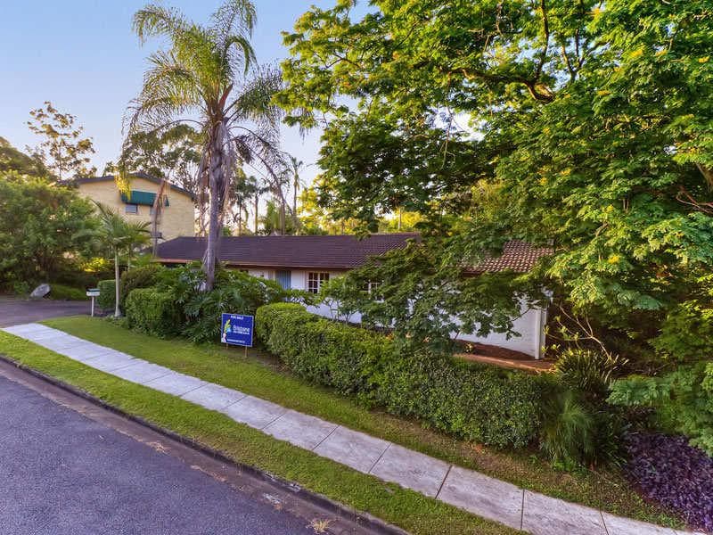 4/3 Mardi Court, Fig Tree Pocket - Image 1