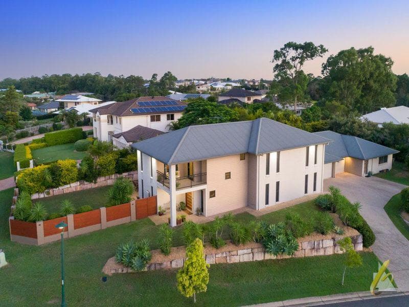 169 Gibson Crescent, Bellbowrie - Image 1