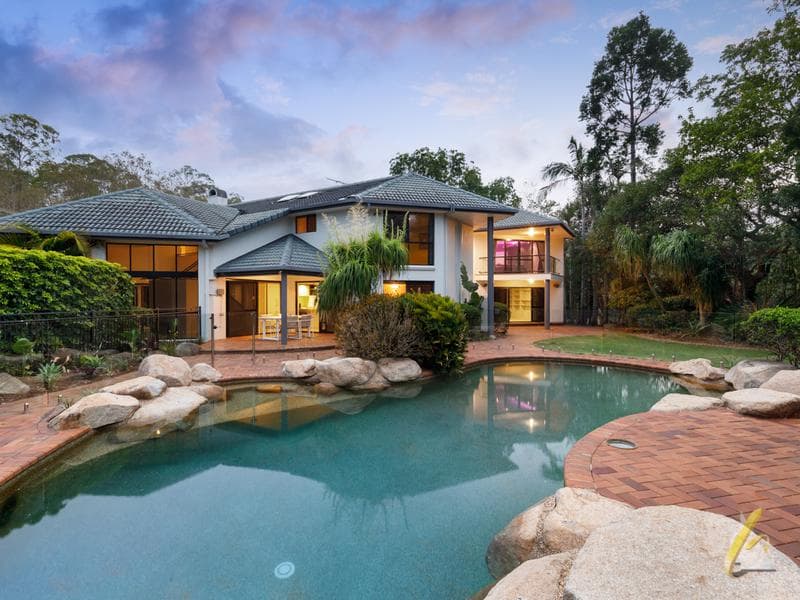52 Tristania Road, Chapel Hill - Image 1