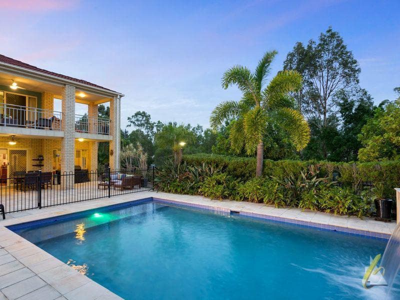 12 Cayman Place, Forest Lake - Image 1