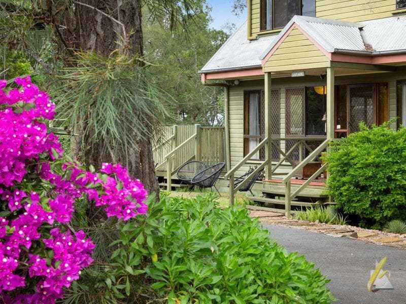 15 Kanangra Close, Karana Downs - Image 1