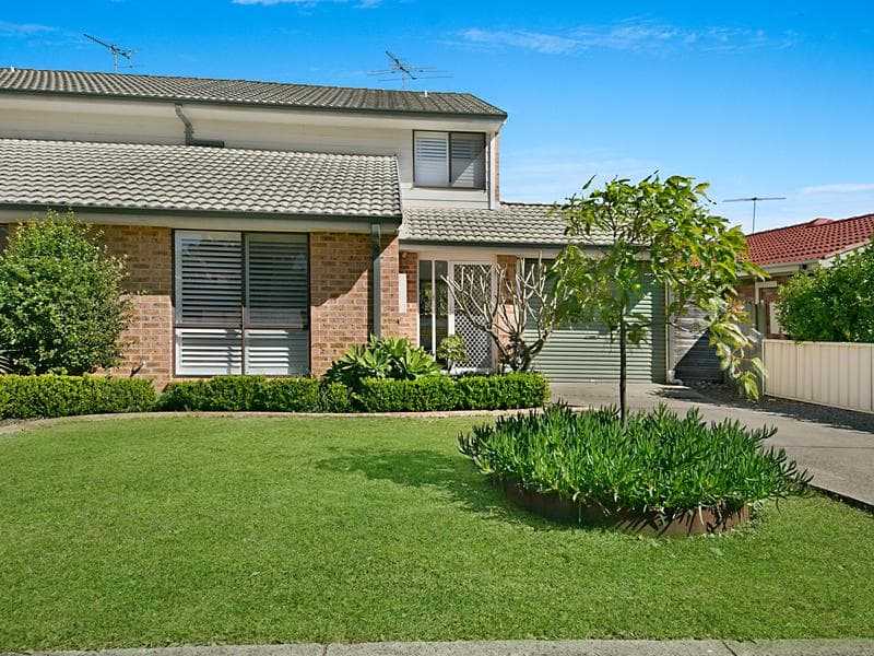 8/574 New South Head Road, cnr St Mervyns Ave
Point Piper, NSW 2027, Quakers Hill - Image 1
