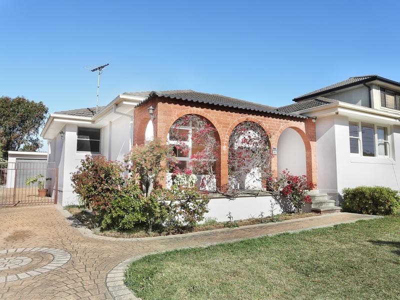 8/574 New South Head Road, cnr St Mervyns Ave
Point Piper, NSW 2027, Old Toongabbie - Image 1