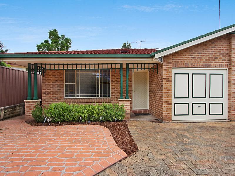 11 Amron Place, Acacia Gardens, Acacia Gardens - Image 1