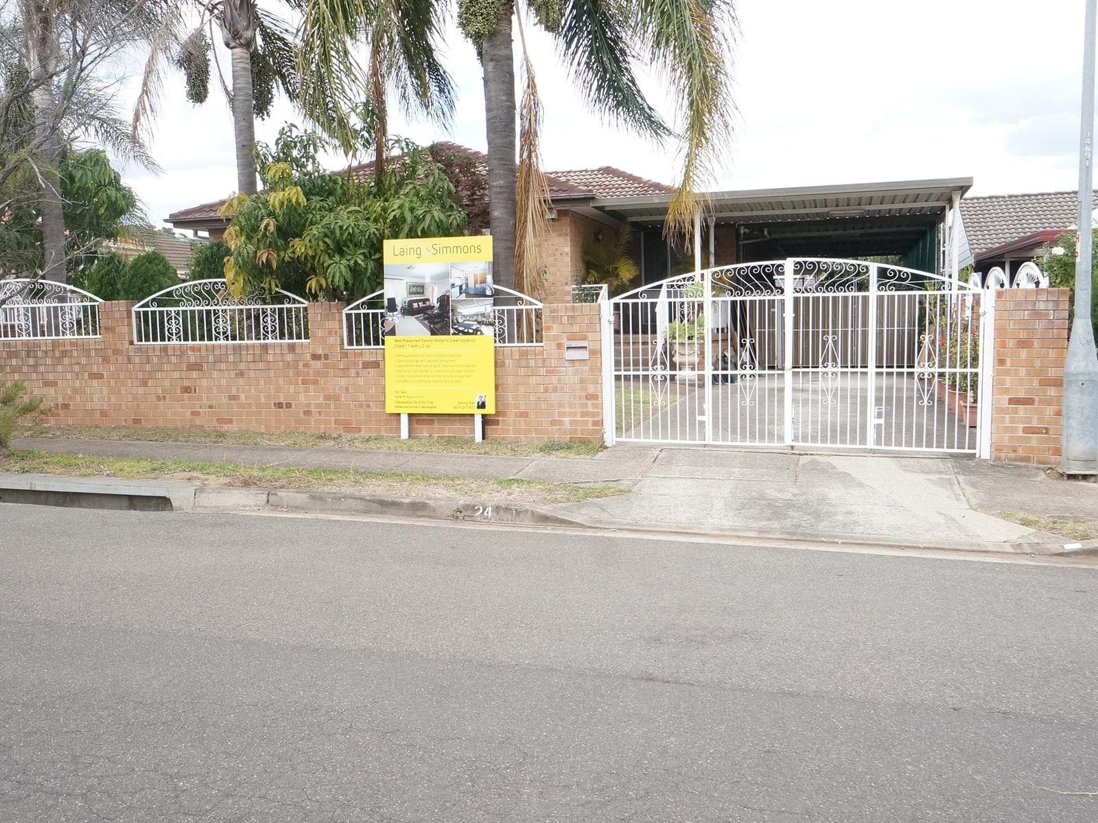 24 Lyell St, Bossley Park, Bossley Park - Image 1