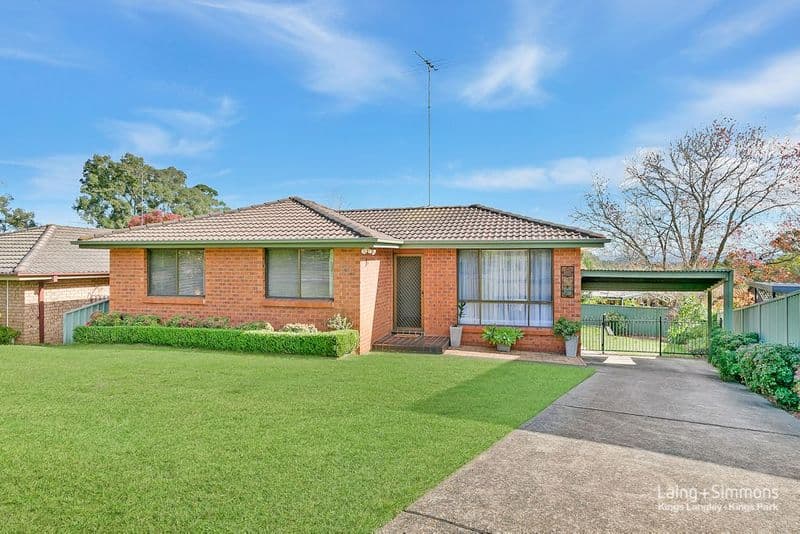 74 Madagascar Dr, Kings Park, Kings Park - Image 1