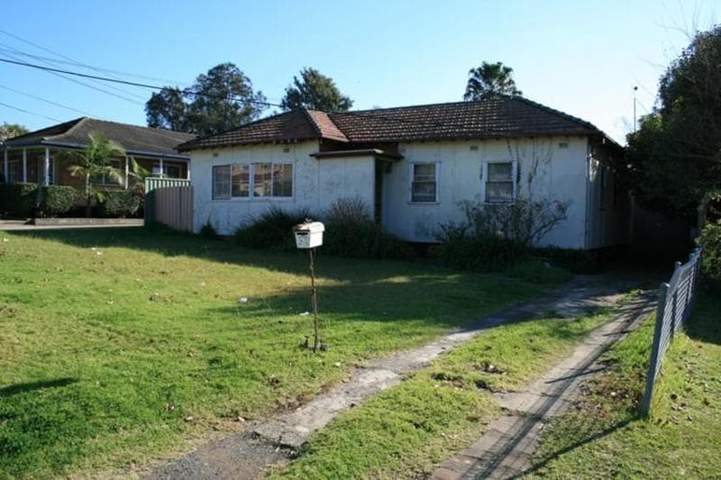 10 Lucena Crescent
Lethbridge Park, NSW 2770, Merrylands - Image 1